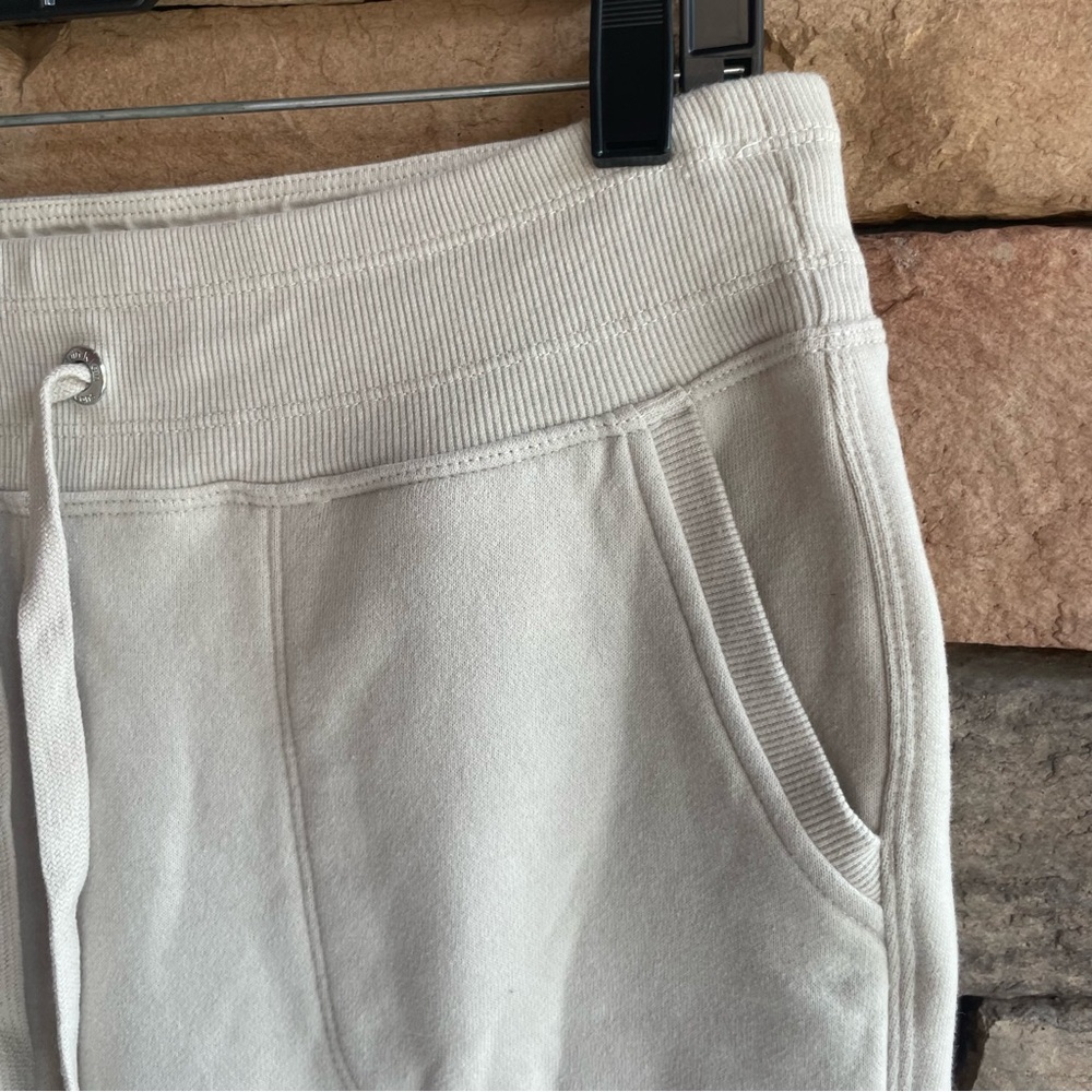 Calvin Klein Jeans beige tan sweatpants Medium - Picture 9 of 10